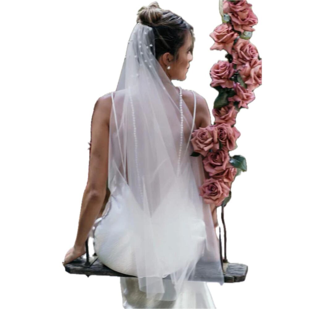 Grace Loves Lace Aura Baroque Pearl Short Wedding Veil Ivory Italian Tulle